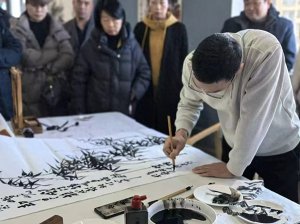 �ǿ����ģ������׹ǿ��ļ�����С������