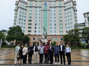 �黭�����ҽ���Ӧ�����찲������Ƽ����޹�˾ �����������ҵ�ںϷ�չ