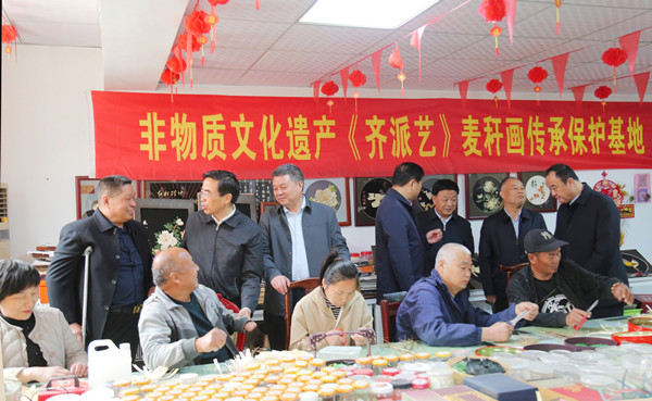 匠心承古开新篇 齐派非遗兴乡野 ——记河南省自强模范、乡村工匠名师齐胜广(图2)