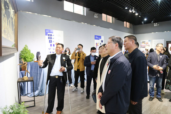匠心承古开新篇 齐派非遗兴乡野 ——记河南省自强模范、乡村工匠名师齐胜广(图7)