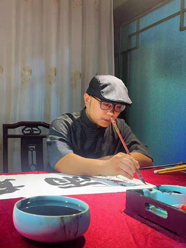 书画双壁，雅韵中原：汪君子书画作品欣赏/李广义(图2)